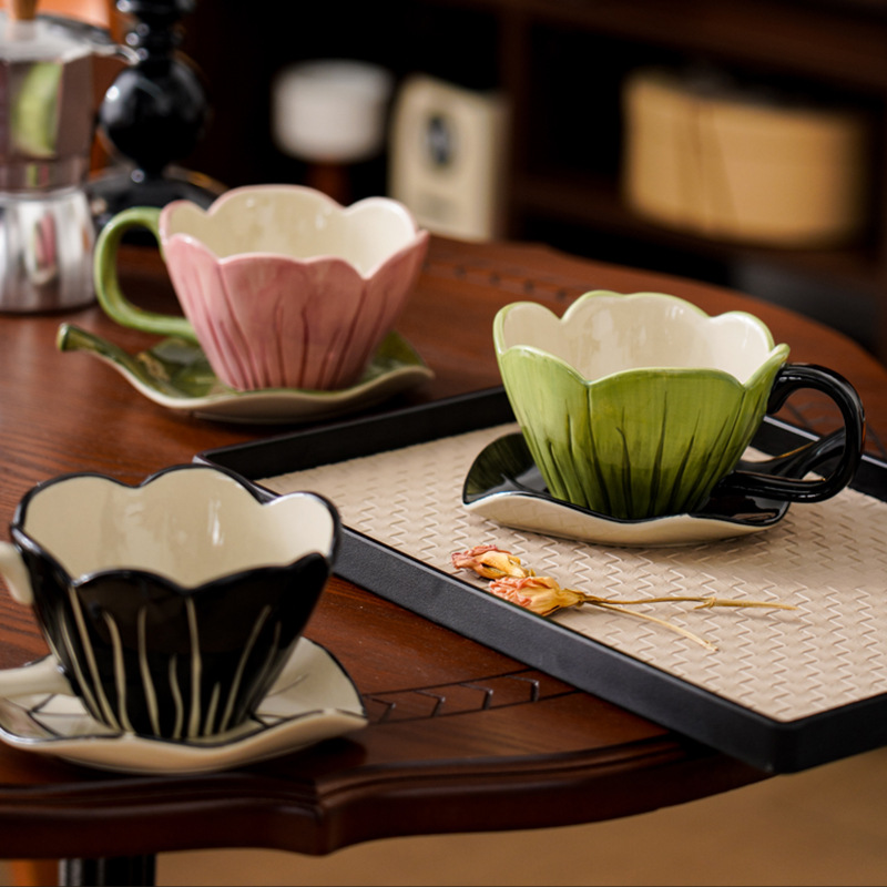 Coffee Tea Leaf - Nieregularny ręcznie malowany zestaw filiżanek do