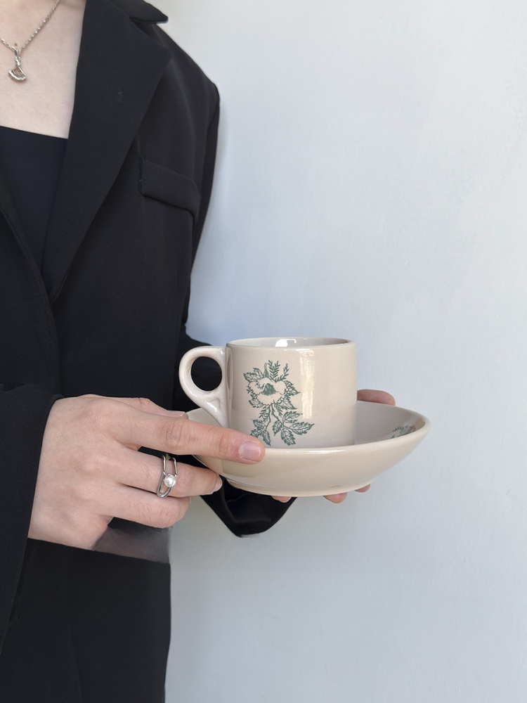 Limitowana Edycja Vintage Cera – Coffee Tea Leaf recenzja i cena